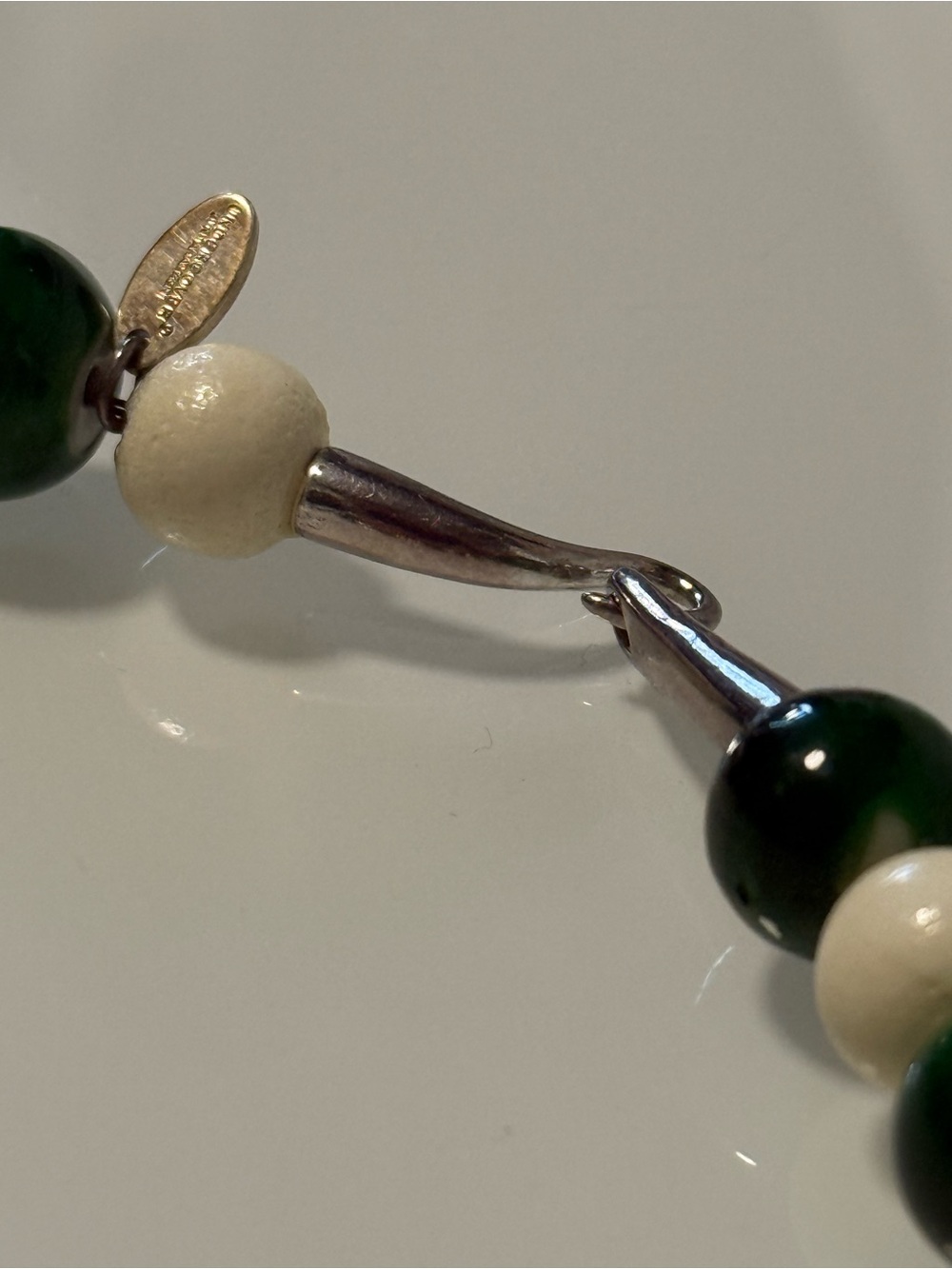 Undercover Beaded Necklace - Rare - Picture 13 of 17
